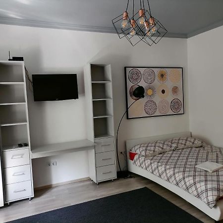 Merey Apartment Szeged Bagian luar foto