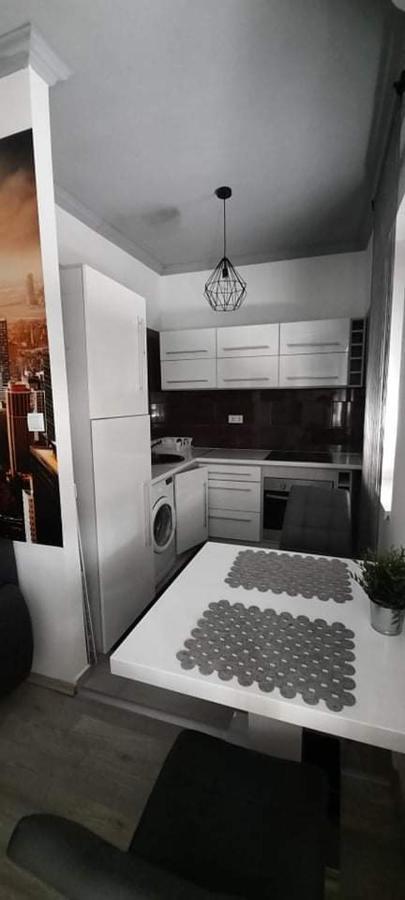 Merey Apartment Szeged Bagian luar foto