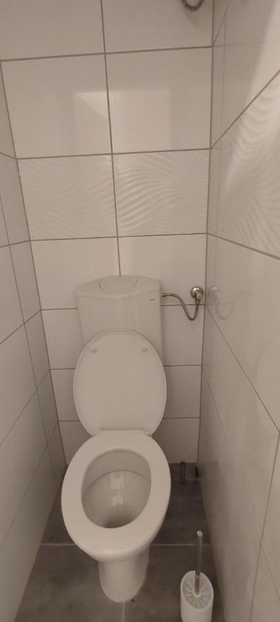 Merey Apartment Szeged Bagian luar foto